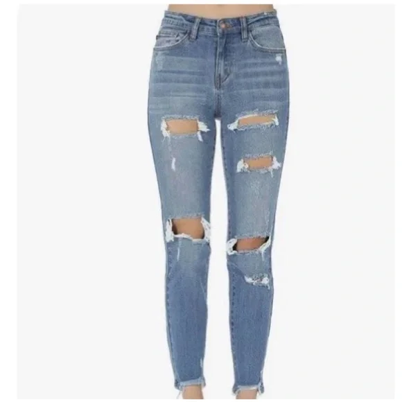 Judy Blue girlfriend fit very destroyed jeans 3/26 - Picture 12 of 12